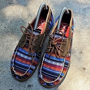 Twisted X serape size 8 womens